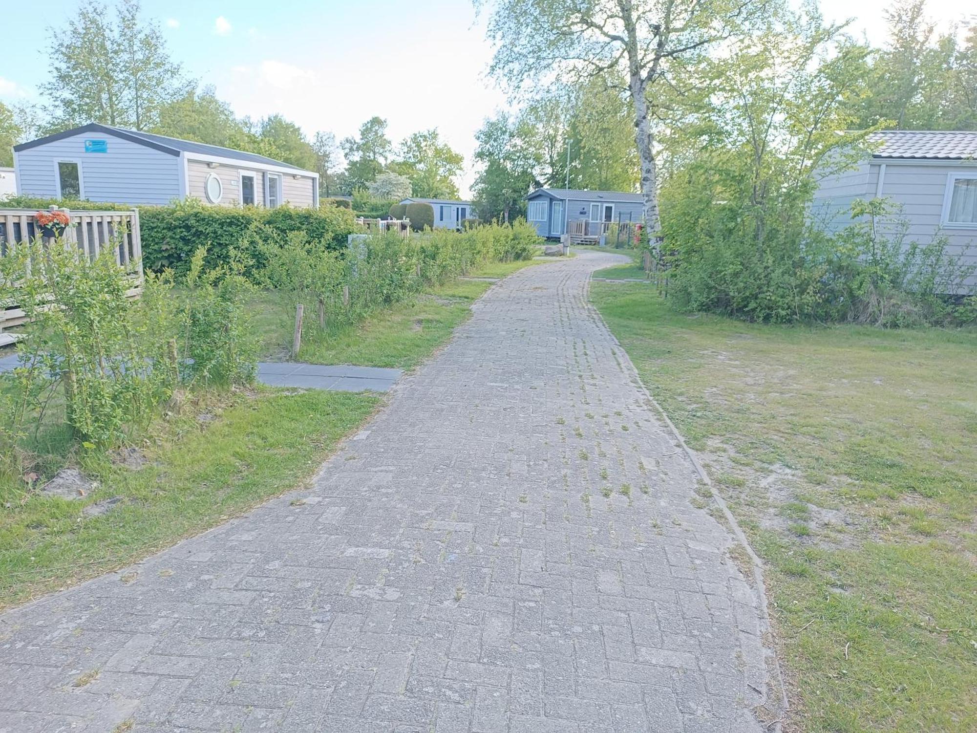 Bj Chalets - Robbengat 85 - Gezellige Chalet Op Vakantiepark Lauwersoog! Vroege Incheck! Met Airco! Dış mekan fotoğraf